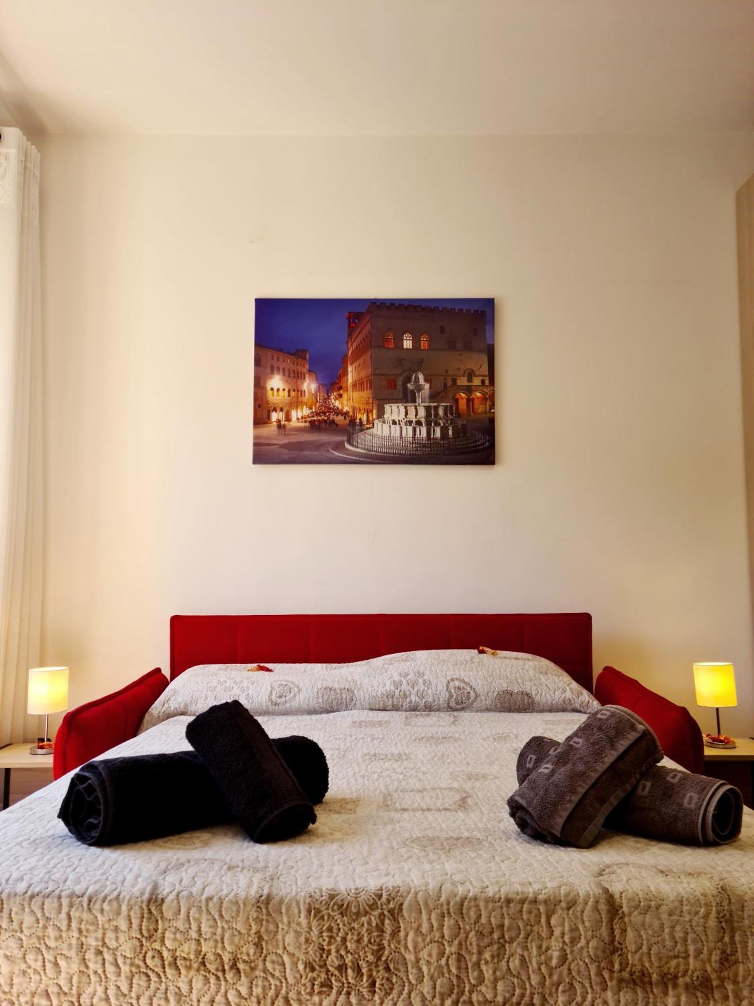 Ampio E Luminoso Monolocale Apartment เปรูจา ภายนอก รูปภาพ